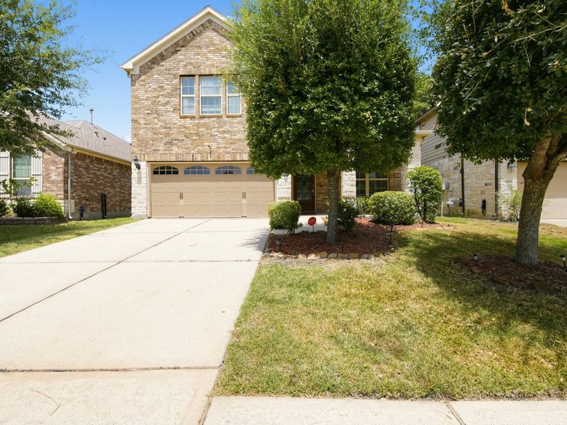 13519 Smith Lake Lane, Houston TX 77044