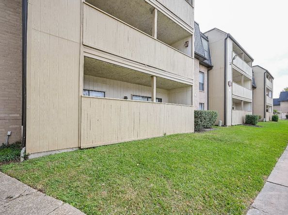 8427 Hearth Drive Drive 2, Houston TX 77054