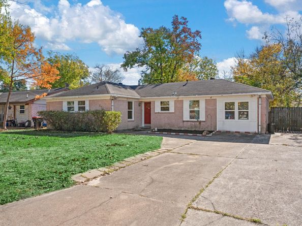 3706 Pear Meadow Lane, Houston TX 77039