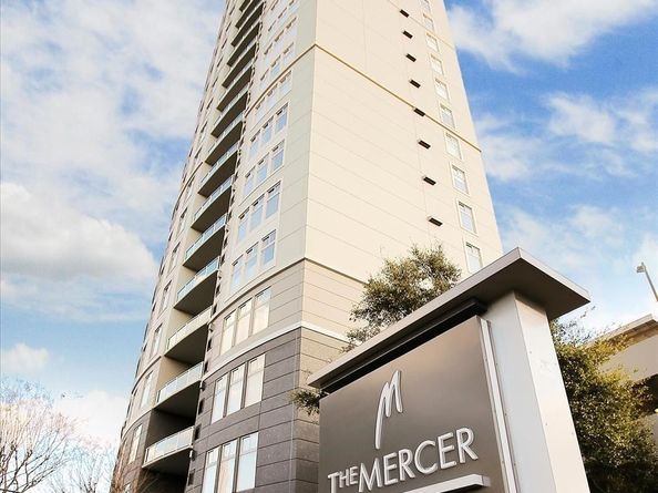 3388 Sage Road 101, Houston TX 77056