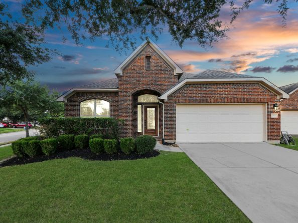 7503 Amber Village Circle, Richmond TX 77407