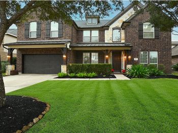 6010 Green Meadows Lane