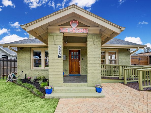 638 Heights Boulevard, Houston TX 77007