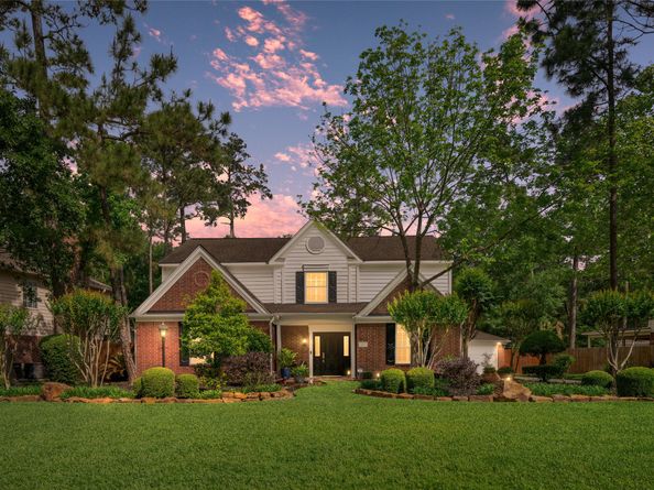 38 E Summer Storm Circle, The Woodlands TX 77381