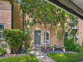 745 Worthshire Street