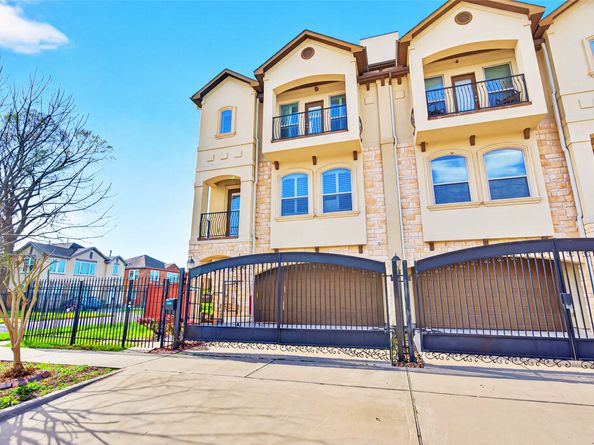 3912 Ennis Street, Houston TX 77004