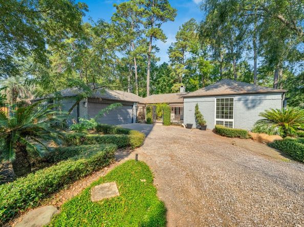 3102 Breezy Pines Court, Kingwood TX 77339