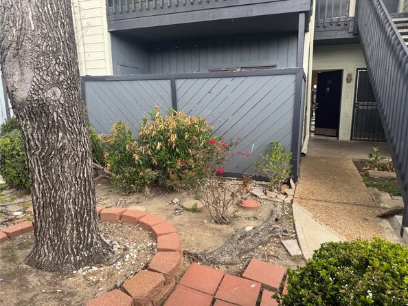 9009 Richmond Avenue 604, Houston TX 77063