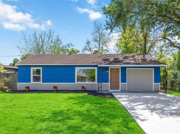 5206 Willow Glen Drive, Houston TX 77033