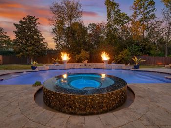 2007 Cliff Manor Drive