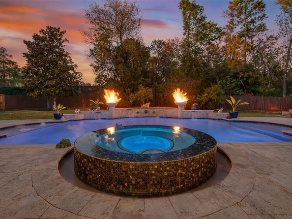 2007 Cliff Manor Drive, Conroe TX 77304