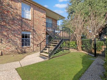 6401 Skyline Drive
