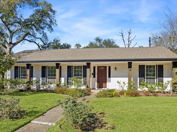 5630 McKnight Street, Houston TX 77035