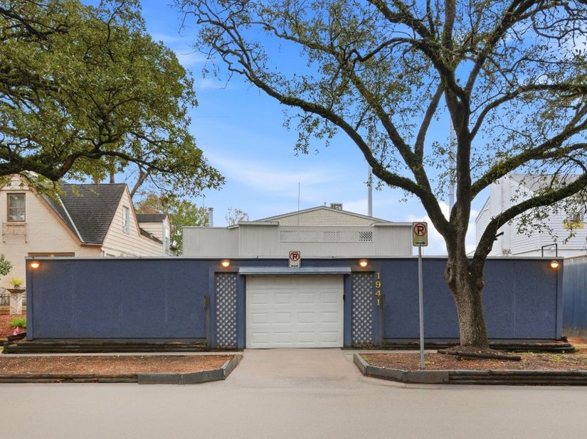 1941 Lexington Street 6, Houston TX 77098