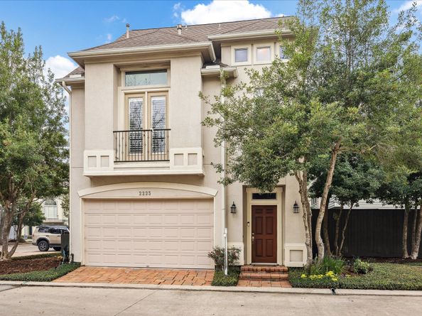2223 Hilshire Trail Drive, Houston TX 77080