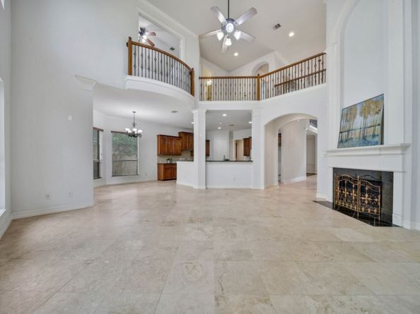 6811 Colonade Trail, Sugar Land TX 77479