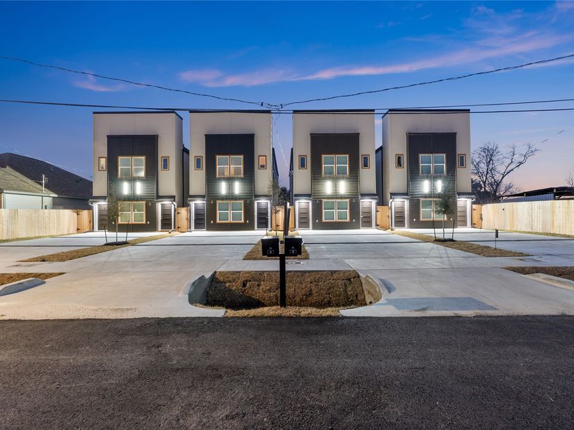 9819 Turnbow AB, Houston TX 77029