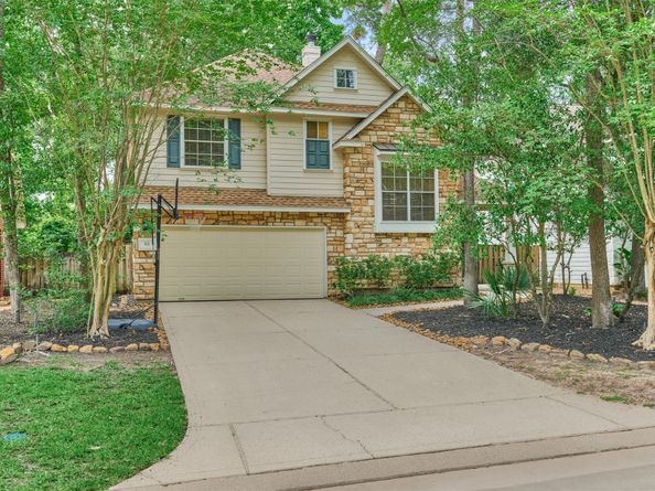 93 N Apple Springs Circle, The Woodlands TX 77382