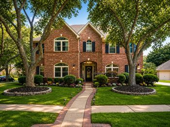 3 Amberstone Drive