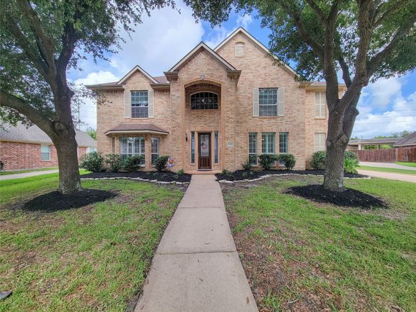 17715 Laguna Trail Drive, Houston TX 77095