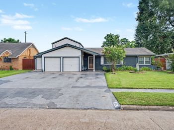922 Peach Spring Drive