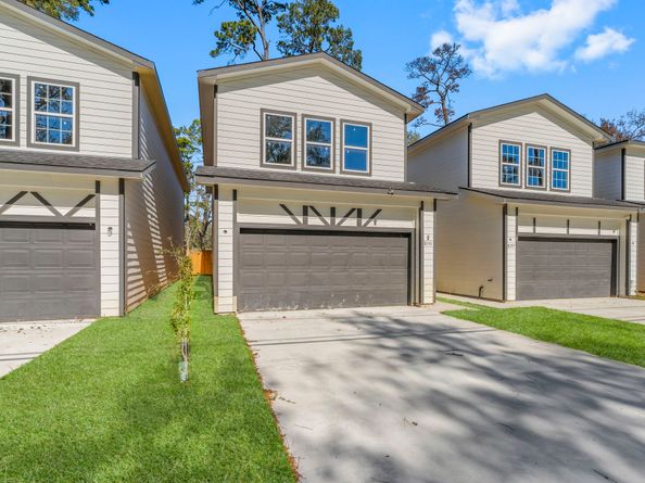 8153 Crestview Drive, Houston TX 77028