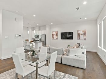 4816 Martin Oaks Lane