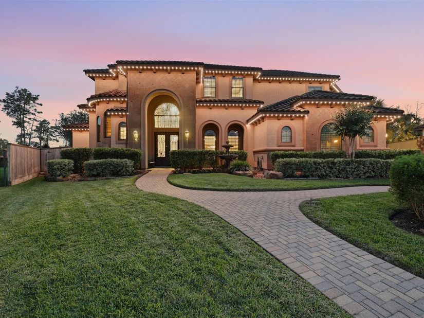 14 Post Shadow Estate Court, Spring TX 77389