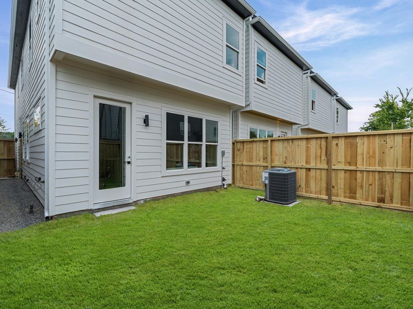 6421 Madrid Street, Houston TX 77021
