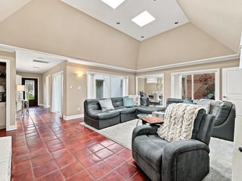 419 E Fair Harbor Lane