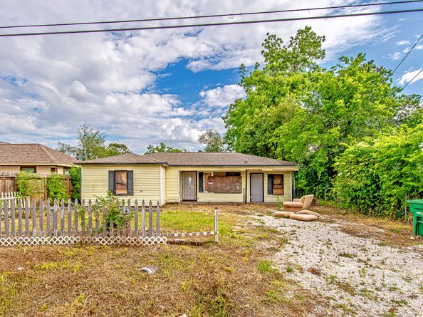 8022 Talton Street, Houston TX 77028