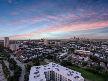 1701 Hermann Drive Drive