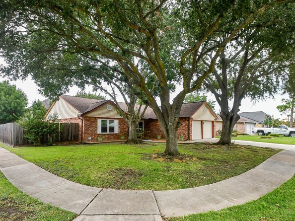 12726 Newberry Street, Sugar Land TX 77478