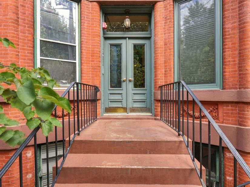 234 6th St 10, Jersey City NJ 07302