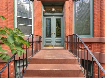 234 6th St