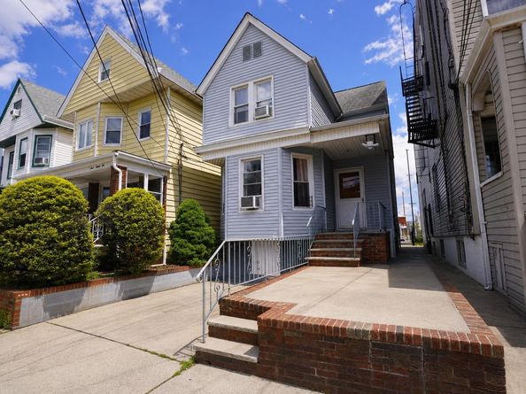 430 Avenue E, Bayonne NJ 07002