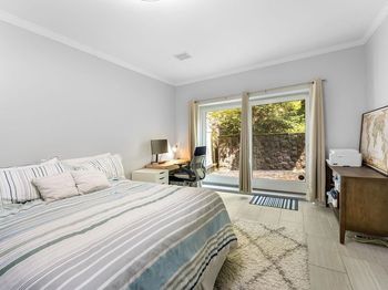 53 W 19th St