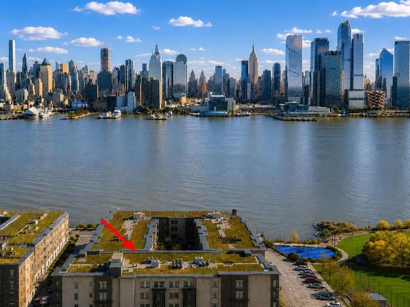 100 Eton Row 504, Weehawken NJ 07086