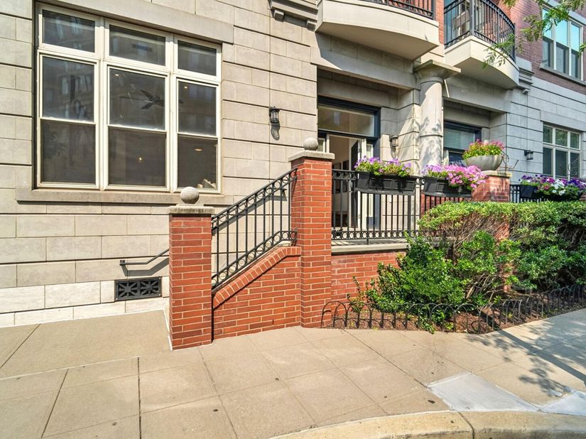 15 Warren St 104, Jersey City NJ 07302