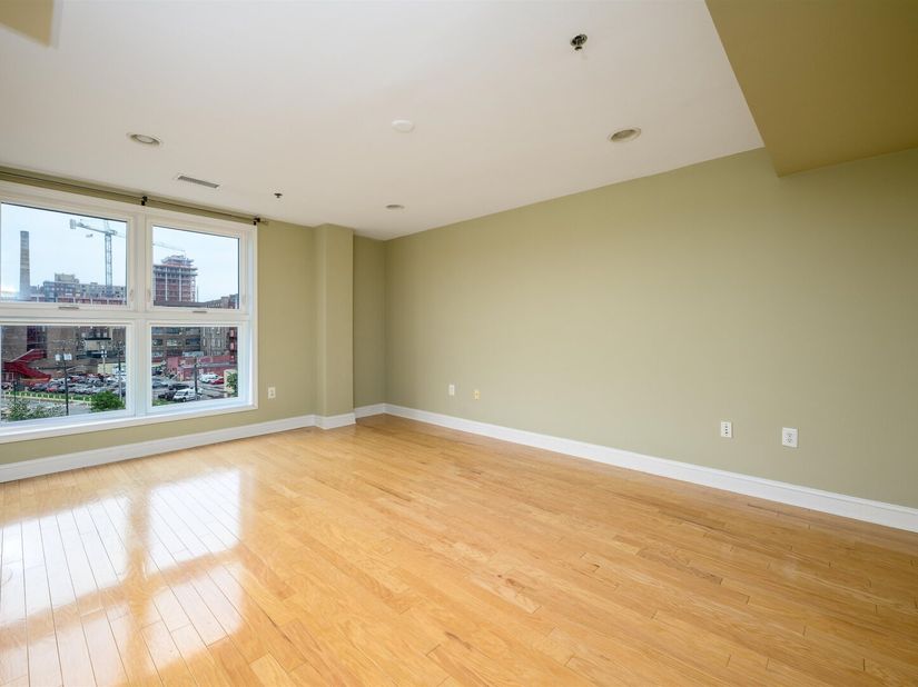 70 Adams St 5F, Hoboken NJ 07030