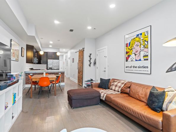 172 South St B, Jersey City NJ 07307