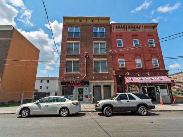 381 Communipaw Ave 1B, Jersey City NJ 07304