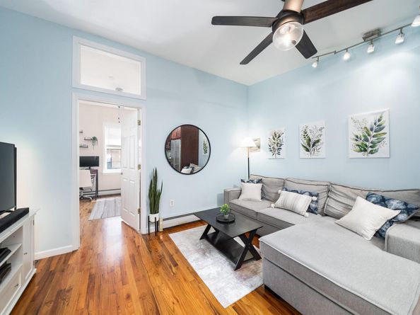 109 Coles St 3, Jersey City NJ 07302