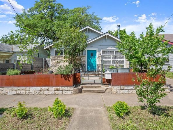 1184 Navasota ST, Austin TX 78702