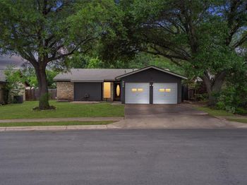 701 Riverwood DR