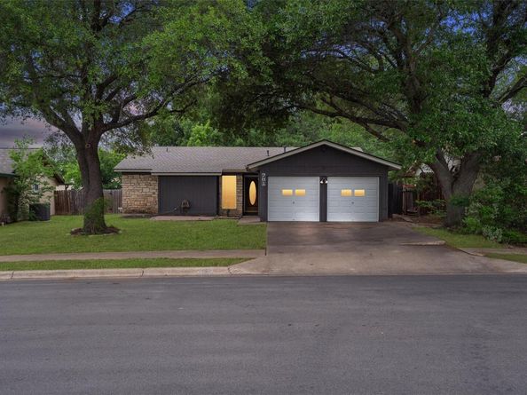 701 Riverwood DR, Cedar Park TX 78613