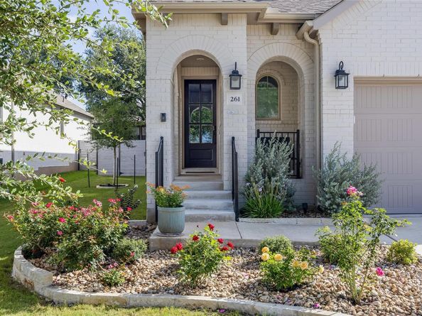 261 Arrowhead Mound RD, Georgetown TX 78628