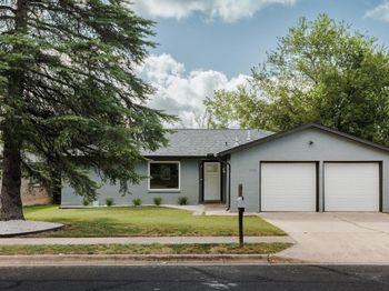 6101 London DR