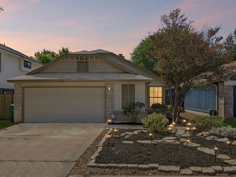 2411 Dowd LN, Austin TX 78728