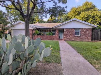 1610 Larkwood DR